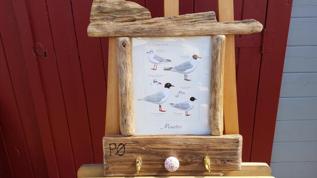 Cadre porte manteau en bois flotté d'Oléron (gravure les mouettes)