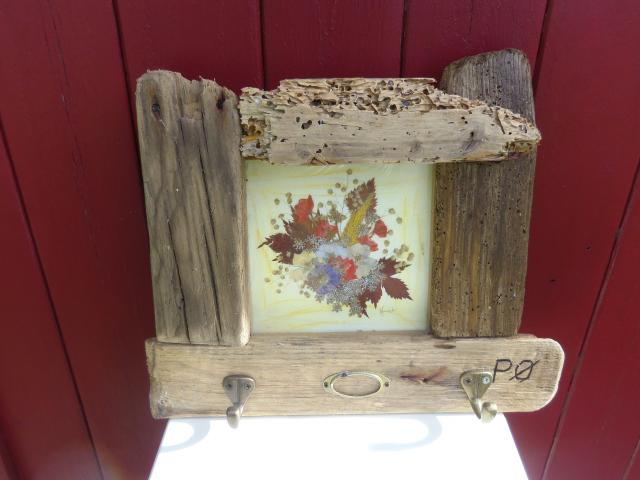 Cadre en bois flotté Oléron fleurs séchées 